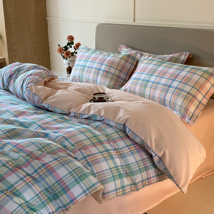 91家纺网 家纺一手货源 找家纺 涵宸家纺 2024新款亲肤全棉磨毛印花四件套--芬兰系列 棒棒糖