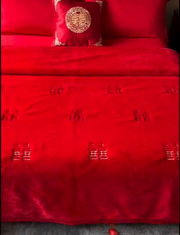 91家纺网 家纺一手货源 找家纺 2024新款仿皮草兔绒精品绣花毛毯毯子 喜气生辉