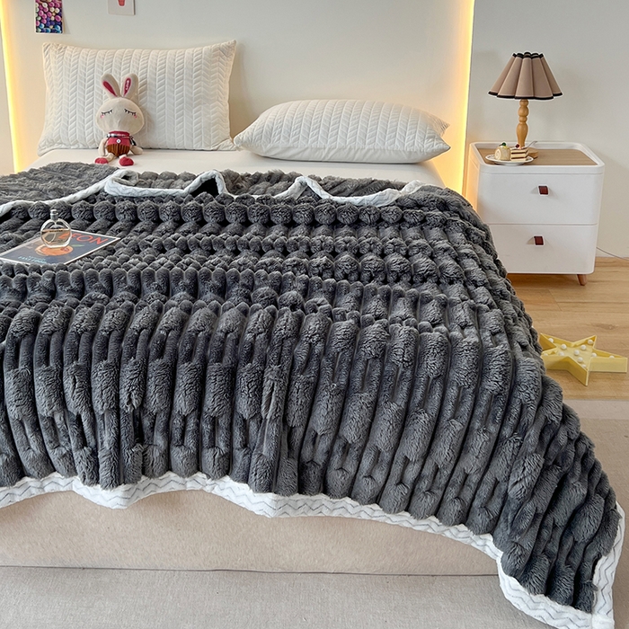 91家纺网 家纺一手货源 找家纺 肖恩 2025新款跨境外贸仿裘皮兔毛毯竹节毛毯 深灰