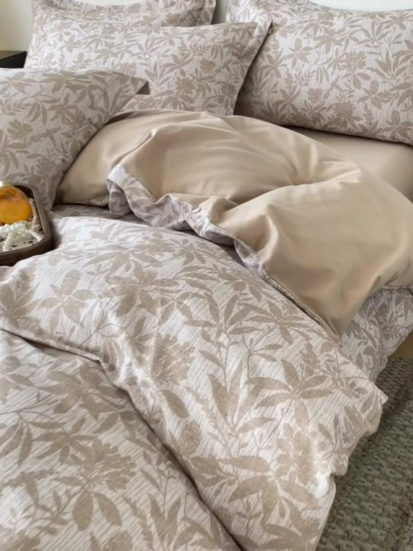 91家纺网 家纺一手货源 找家纺 涵宸家纺 2024新款亲肤全棉磨毛印花四件套--芬兰系列 夜莺之歌