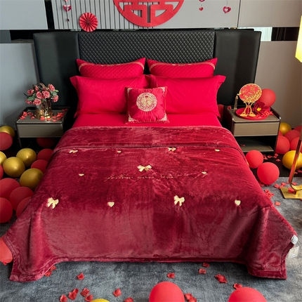 91家纺网 家纺一手货源 找家纺 （总）2024新款仿皮草兔绒精品绣花毛毯毯子 毛毛毯毯子 婚庆毛毯毯子