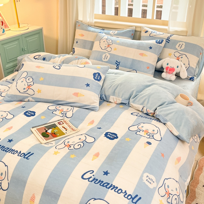 91家纺网 家纺一手货源 找家纺 2024新品正版三丽鸥授权卡通加厚高克重牛奶绒系列四件套 绒三丽鸥-蓝蓝玉桂狗
