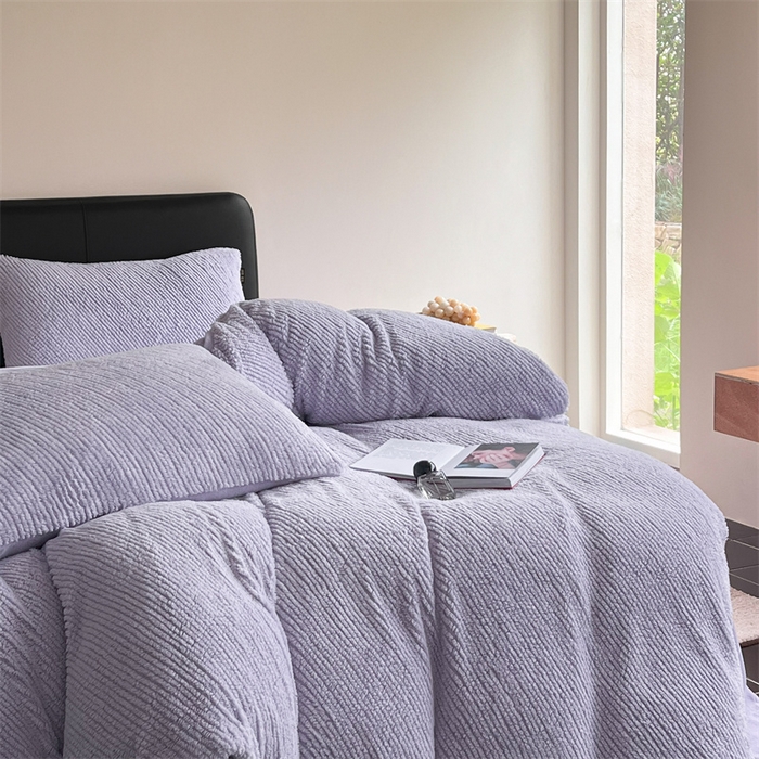 91家纺网 家纺一手货源 找家纺 星座家纺  2025新款泰迪绒提花牛奶绒四件套 香芋紫