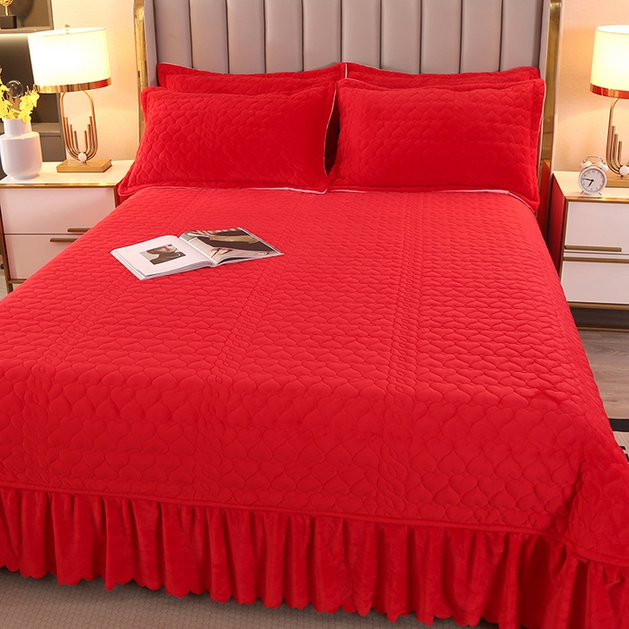 91家纺网 家纺一手货源 找家纺 芸锦豪 2024新款宝宝绒床盖 红色