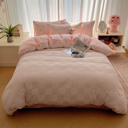 91家纺网 家纺一手货源 找家纺 （总）顾里家纺 2024新款ins格子泡泡纱提花水洗棉系列四件套