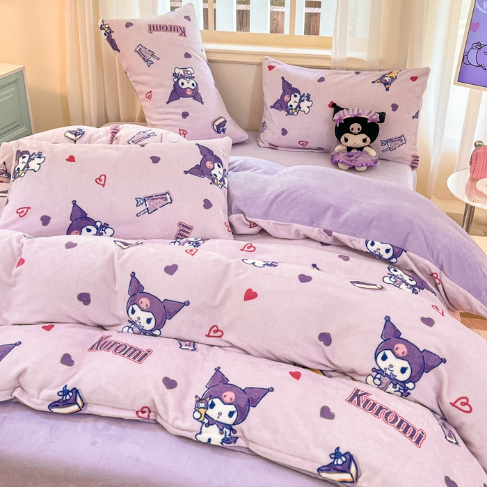 91家纺网 家纺一手货源 找家纺 2024新品正版三丽鸥授权卡通加厚高克重牛奶绒系列四件套 绒三丽鸥-紫心库洛米