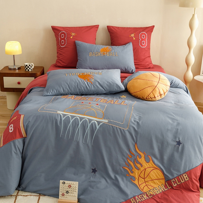 91家纺网 家纺一手货源 找家纺 绒梦里 2024新款全棉A类40s水洗棉贴布绣花四件套-篮球系列 挚爱篮球-英伦蓝