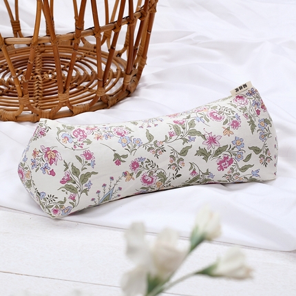 91家纺网 家纺一手货源 找家纺 （总）明星枕业全棉荞麦枕颈椎三角枕成人花草枕荞麦壳+10%薰衣草枕芯