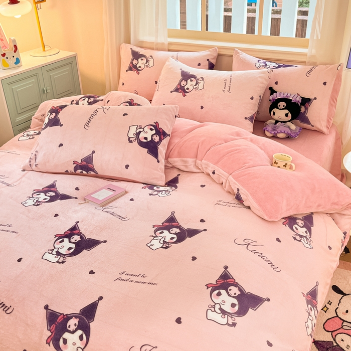 91家纺网 家纺一手货源 找家纺 2024新品正版三丽鸥授权卡通加厚高克重牛奶绒系列四件套 绒三丽鸥-可爱库洛米