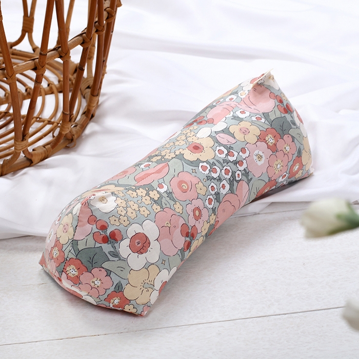 91家纺网 家纺一手货源 找家纺 （总）明星枕业全棉荞麦枕颈椎三角枕成人花草枕荞麦壳+10%薰衣草枕芯