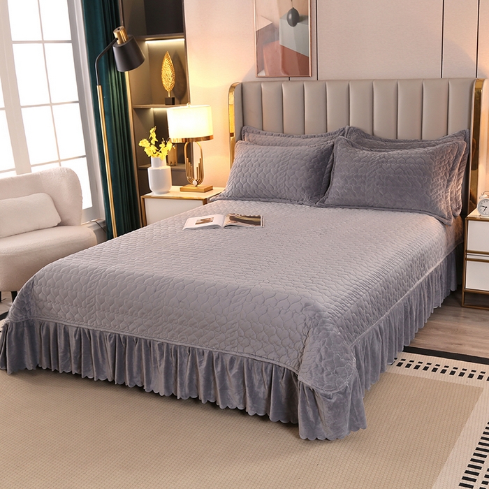 91家纺网 家纺一手货源 找家纺 芸锦豪 2024新款宝宝绒床盖 优雅灰