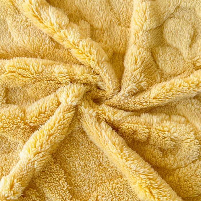 91家纺网 家纺一手货源 找家纺 芸锦豪 2024新款三叶草提花毛毯--卷边款 姜黄