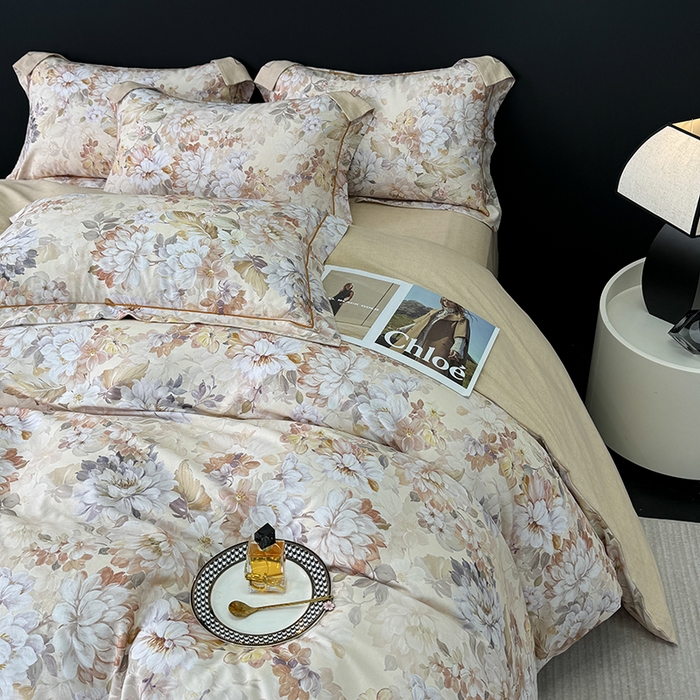 91家纺网 家纺一手货源 找家纺 2024新款A类全棉磨毛数码印花系列四件套 曲艺芳华