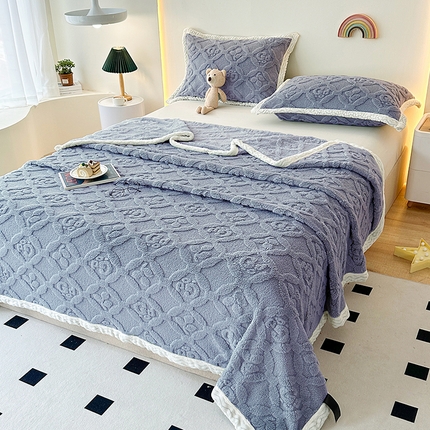 91家纺网 家纺一手货源 找家纺 （总）芸锦豪 2024新款三叶草提花毛毯--包边款