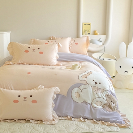 91家纺网 家纺一手货源 找家纺 （总）2025新款柔肤棉刺绣公主风四件套-安睡熊系列