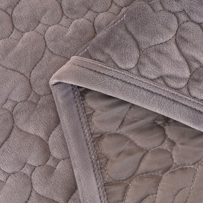 91家纺网 家纺一手货源 找家纺 芸锦豪 2024新款宝宝绒床盖 优雅灰