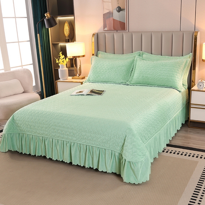 91家纺网 家纺一手货源 找家纺 芸锦豪 2024新款宝宝绒床盖 嫩绿