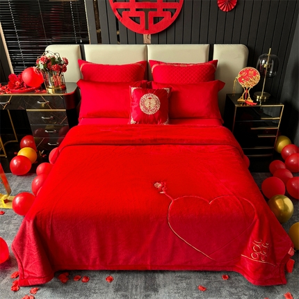 91家纺网 家纺一手货源 找家纺 2024新款仿皮草兔绒精品绣花毛毯毯子 心里有约-大红