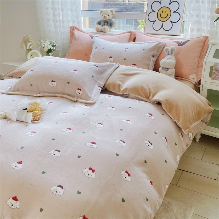 91家纺网 家纺一手货源 找家纺 锦罗绣 2024新款加厚牛奶绒四件套印花四件套单被套 贝贝狗