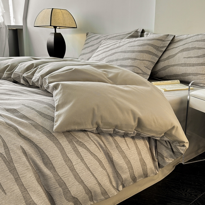 91家纺网 家纺一手货源 找家纺 涵宸家纺 2024新款亲肤全棉磨毛印花四件套--芬兰系列 水星记