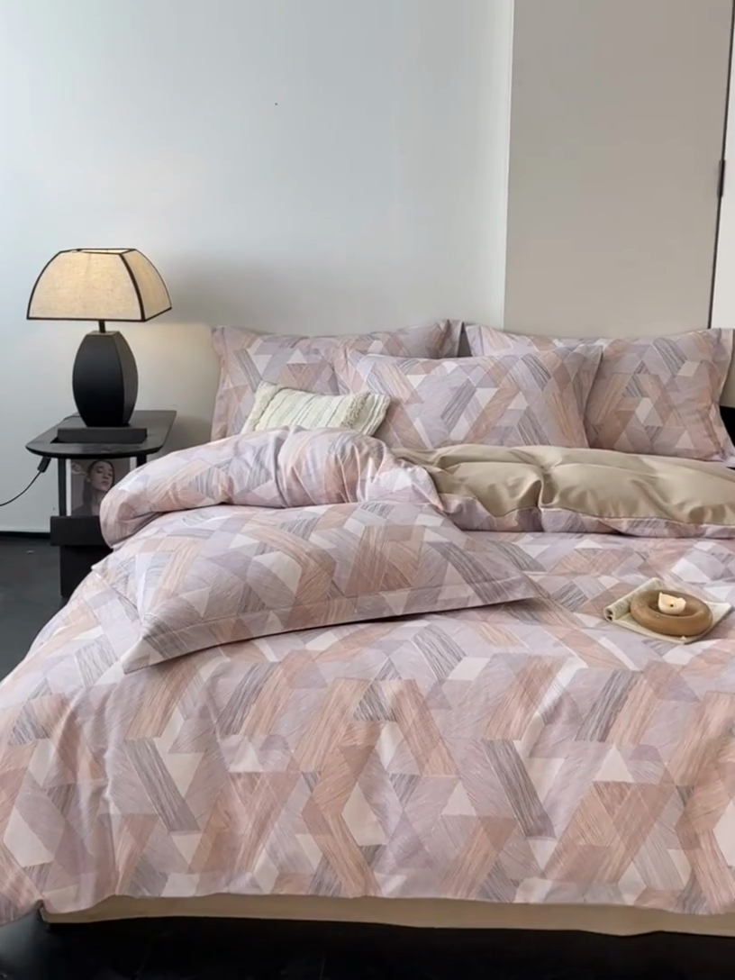 91家纺网 家纺一手货源 找家纺 涵宸家纺 2024新款亲肤全棉磨毛印花四件套--芬兰系列 圣托里尼