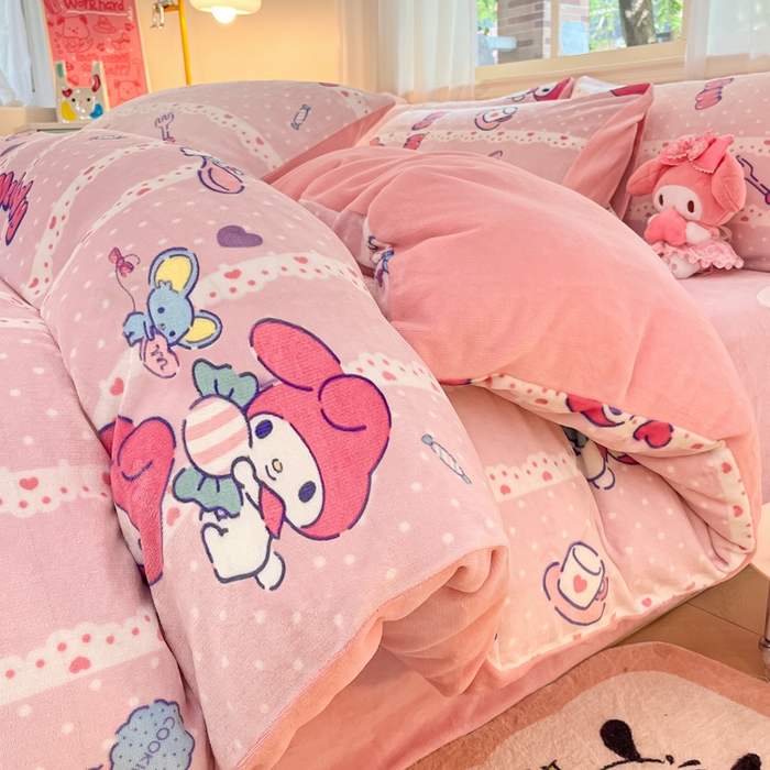 91家纺网 家纺一手货源 找家纺 2024新品正版三丽鸥授权卡通加厚高克重牛奶绒系列四件套 绒三丽鸥-糖心美乐蒂
