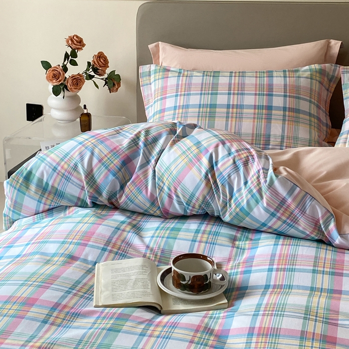 91家纺网 家纺一手货源 找家纺 涵宸家纺 2024新款亲肤全棉磨毛印花四件套--芬兰系列 棒棒糖