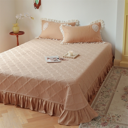 91家纺网 家纺一手货源 找家纺 菊上 2024新款复古法式蕾丝贴布款全棉双层纱床盖款三件套 大麦咖