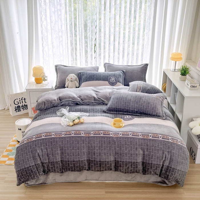 91家纺网 家纺一手货源 找家纺 青螺家纺 2024加厚高克重保暖爆款小清新牛奶绒印花双面绒单被套 马吉拉