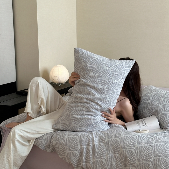 91家纺网 家纺一手货源 找家纺 梦享生活家居 2024新款全棉A类色织大提花四件套 提花罗拉紫