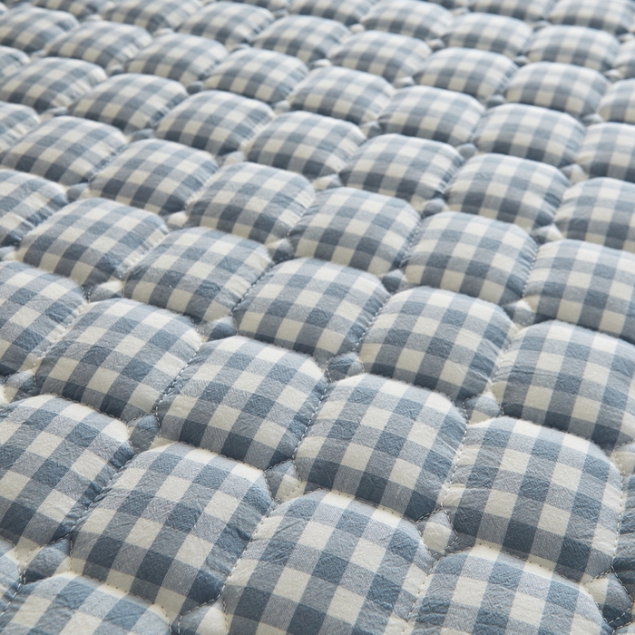 91家纺网 家纺一手货源 找家纺 祁恋婷 2024新款全棉水洗棉棉花床护垫 蓝小格