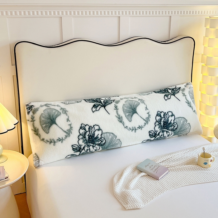 91家纺网 家纺一手货源 找家纺 梦舒羽 2025新款兔毛绒印花双人枕套牛奶绒加长枕芯套雪花绒枕头套陌上花开