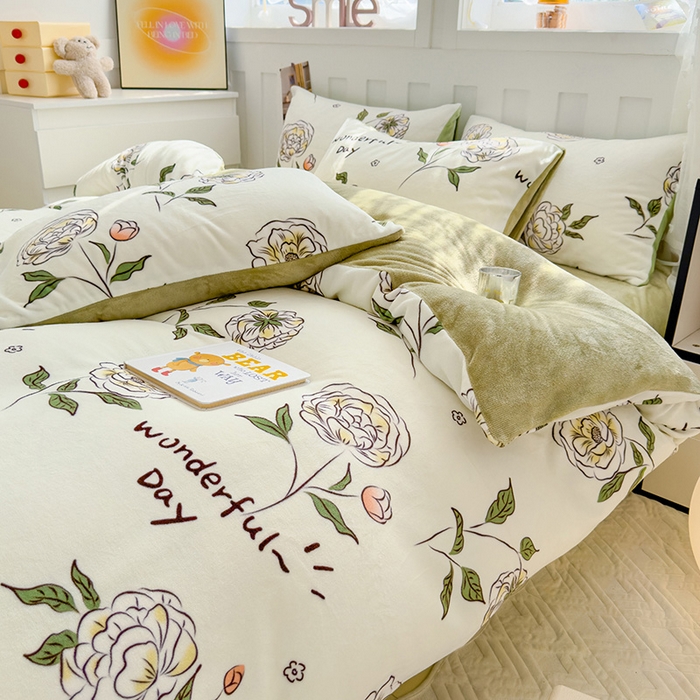 91家纺网 家纺一手货源 找家纺 枋梢家纺 2024新款加厚牛奶绒印花四件套 白色恋人