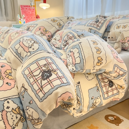 91家纺网 家纺一手货源 找家纺 （总）暮思家居 2024新款小清新卡通可爱风高克重220克牛奶绒四件套系列