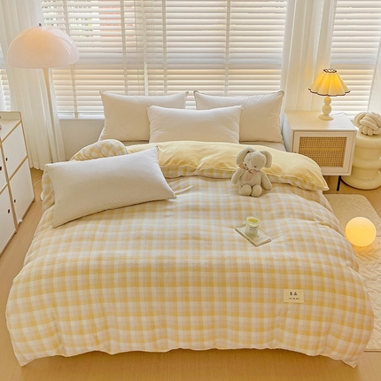 91家纺网 家纺一手货源 找家纺 （总）简一 2025新款牛奶绒无印风ins风方格系列-单被套