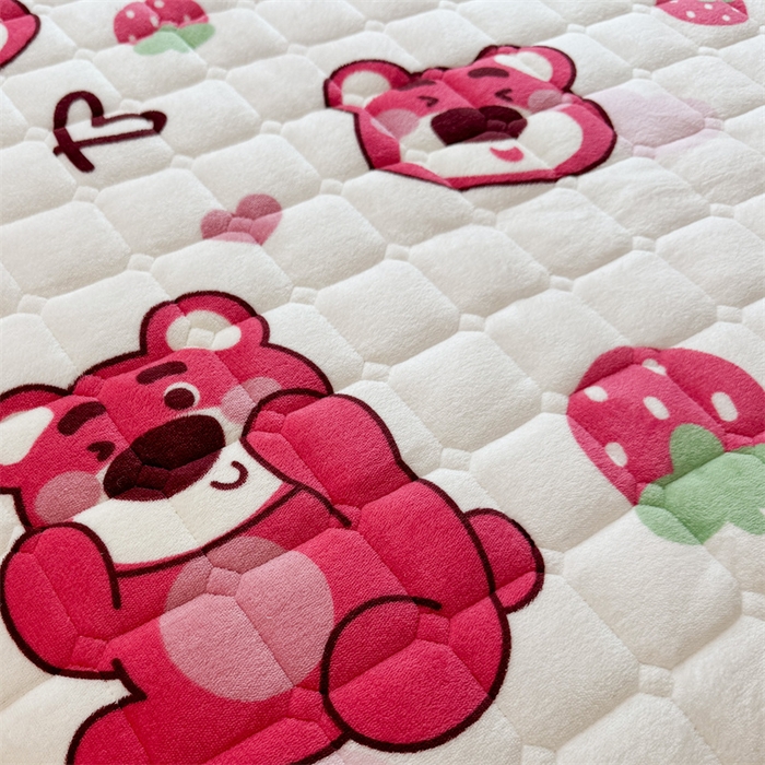 91家纺网 家纺一手货源 找家纺 迪梦思 2024新款正版授权卡通牛奶绒床垫床护垫 学生床垫床笠 抱抱草莓熊-床笠款