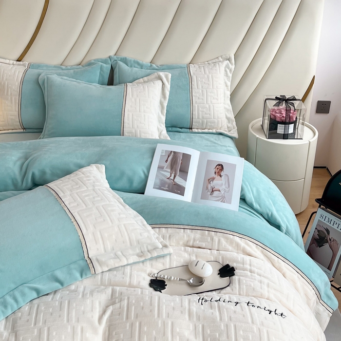 91家纺网 家纺一手货源 找家纺 2024秋冬新款时尚宽边立体剪花刺绣加厚牛奶绒四件套-赫莲娜系列 赫莲娜水兰