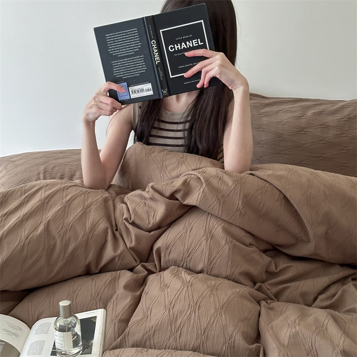 91家纺网 家纺一手货源 找家纺 山舍家居 2024新款菱形格全棉提花四件套 菱形格-咖棕