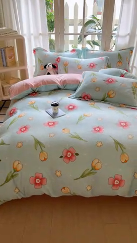 91家纺网 家纺一手货源 找家纺 丝羽坊 2024新款加厚小清新牛奶绒印花四件套单被套床笠四件套-场景二 花季
