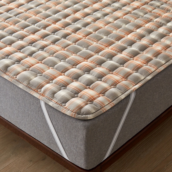 91家纺网 家纺一手货源 找家纺 祁恋婷 2024新款全棉水洗棉棉花床护垫 洛卡