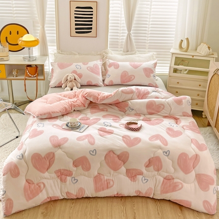 2024新款A类水洗棉印花超柔保暖冬被 粉爱心