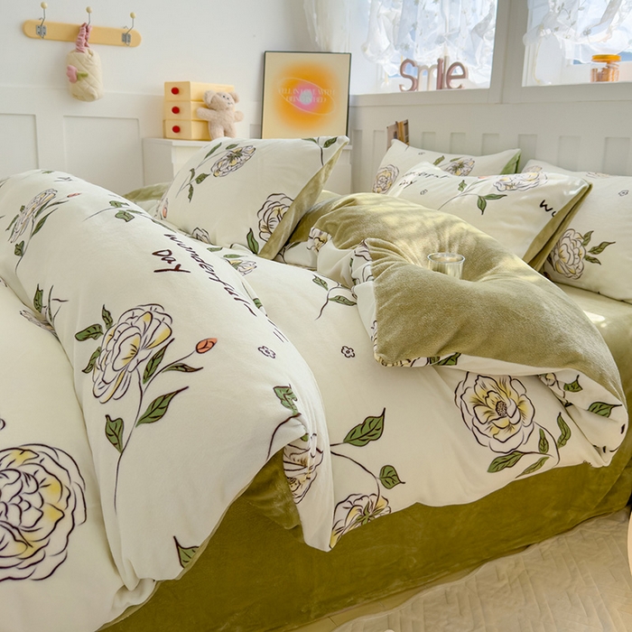 91家纺网 家纺一手货源 找家纺 枋梢家纺 2024新款加厚牛奶绒印花四件套 白色恋人