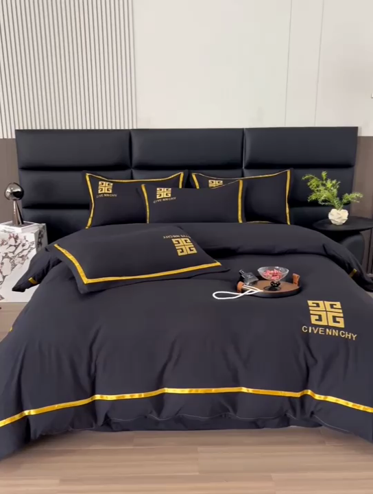 91家纺网 家纺一手货源 找家纺 富宁家纺 2025新款亲肤棉磨毛刺绣四件套-梵希系列 黑