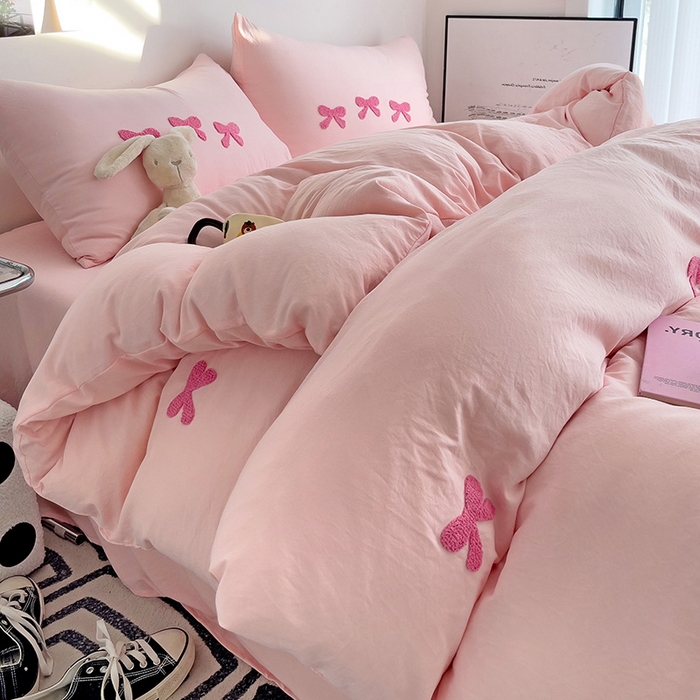 91家纺网 家纺一手货源 找家纺 森璐家纺 2024新款1水洗棉毛巾绣四件套蝴蝶结学生宿舍三件套（含买家秀） 蝴蝶结-粉玫