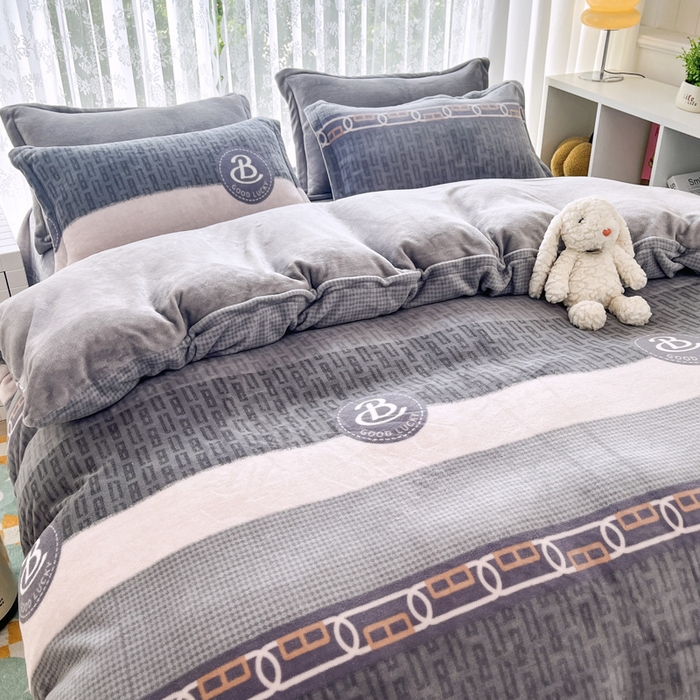 91家纺网 家纺一手货源 找家纺 青螺家纺 2024加厚高克重保暖爆款小清新牛奶绒印花双面绒单被套 马吉拉