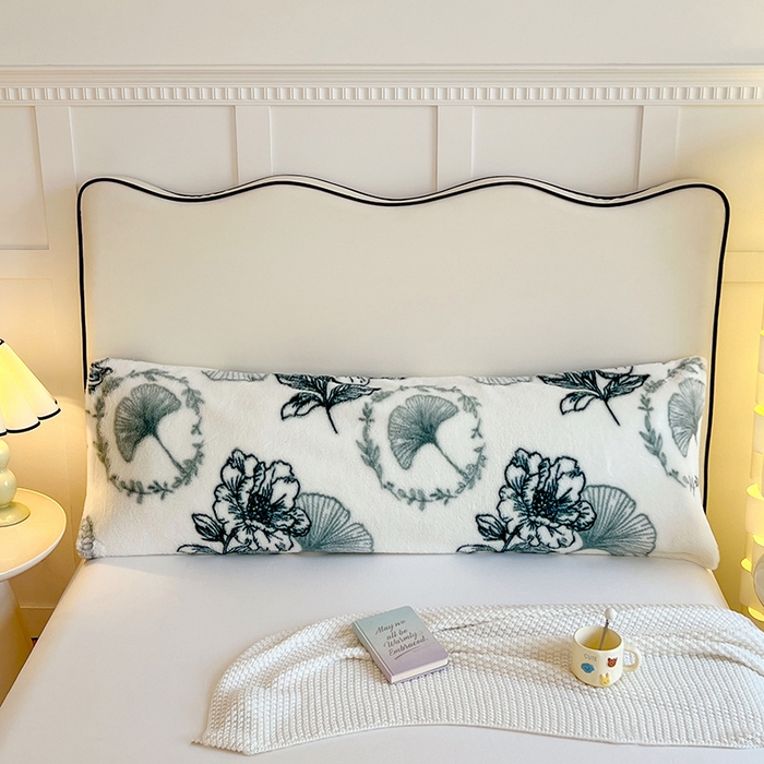 91家纺网 家纺一手货源 找家纺 梦舒羽 2025新款兔毛绒印花双人枕套牛奶绒加长枕芯套雪花绒枕头套陌上花开