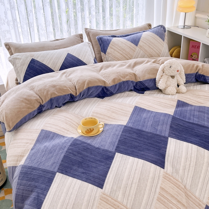 91家纺网 家纺一手货源 找家纺 青螺家纺 2024加厚高克重保暖爆款小清新牛奶绒印花双面绒单被套 晨筱