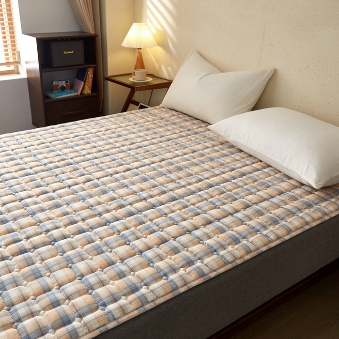 91家纺网 家纺一手货源 找家纺 祁恋婷 2024新款全棉水洗棉棉花床护垫 洛林