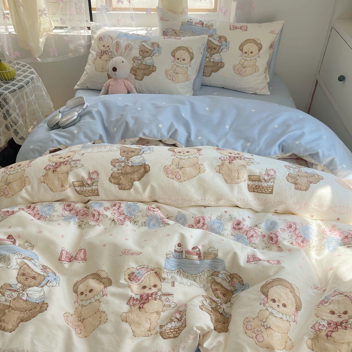 91家纺网 家纺一手货源 找家纺 六巷胡同 2024新款40支全棉纯棉INS洛丽塔卡通甜美少女心系列四件套 聚会萝莉熊