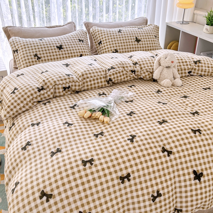 91家纺网 家纺一手货源 找家纺 青螺家纺 2024加厚高克重保暖爆款小清新牛奶绒印花双面绒单被套 蝴蝶结咖